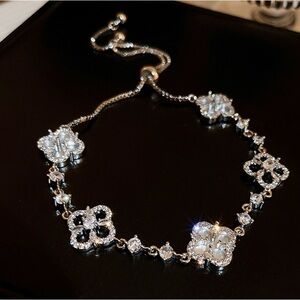 Elegant Silver Bracelet with Crystal Accents